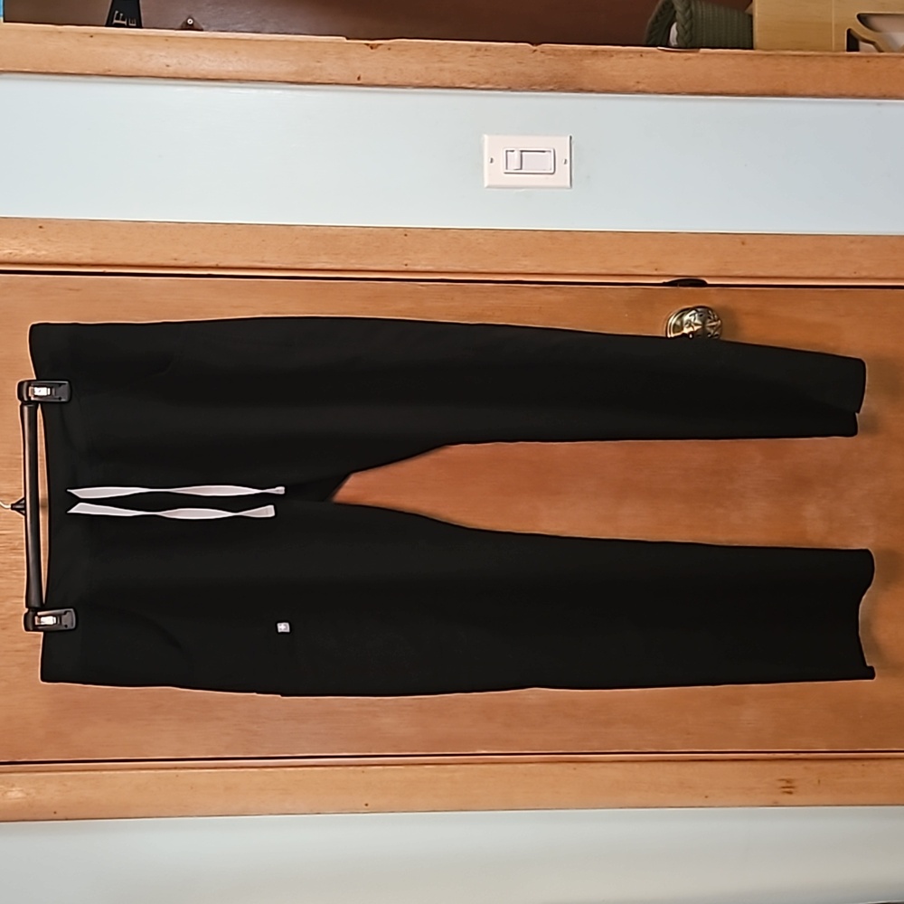 Figs Black Technical Collection Scrub Pants sz Large